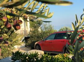 Villa Maslina, Hotel in Sutivan