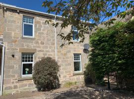 Cliffside, hotel em Lossiemouth