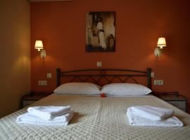 Stamoulis Apartments, family hotel in Agia Effimia