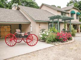 The Eden House Vineyard, all-inclusive stay in Templeton