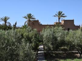 kasbah 123 soleil, poilsio kompleksas mieste Skoura