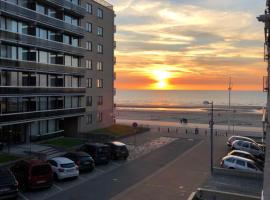 « Les 3 Moussaillons » appartement 2 ch Coxyde, hotell i Koksijde