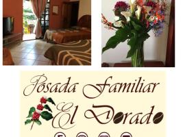 Posada Familiar El Dorado, hotel en Xilitla