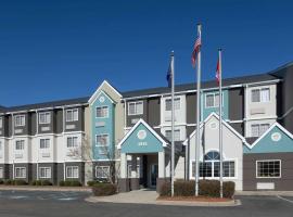 Microtel Inn & Suites by Wyndham Florence, hotel near Florence Regional Airport - FLO, Florence