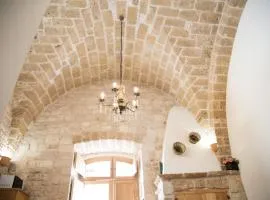 Piazza Duomo - Medieval Puglia's House