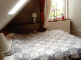 Apartament Wrzos, hotel in Ryn