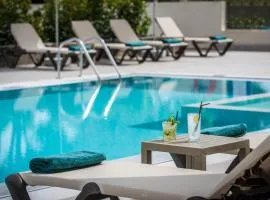 Petousis Hotel & Suites