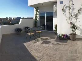 Belvedere Airport Suites