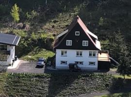 Haus Sonnenblick, hotel med parkering i Oberschönau