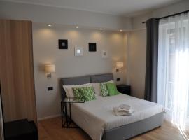 EVA LUXURY ROOMS CAGLIARI โรงแรมในกาญารี