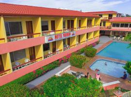 Hotel Yadran Beach Resort，蓬塔雷納斯的飯店