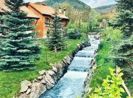 Teghenis Resort