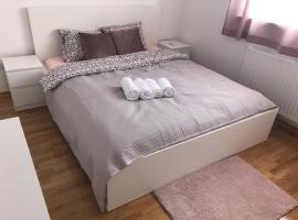 Apartman STAR: Zagreb, City Center One West yakınında bir otel