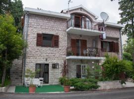 Vuksanovic Apartment, hotel v destinaci Herceg-Novi