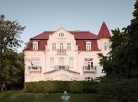 OSTKÜSTE - Villa Staudt Design Apartments, Hotel in Heringsdorf
