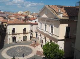 Business Home Piazza Cesare Battisti B&B Residence, hotel in Foggia