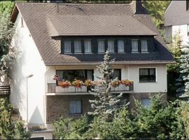 Gästehaus Karbach, hotel em Oberwesel