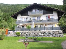 FeWo Leeb, cheap hotel in Ossiach