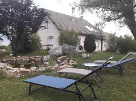 Chambre d'hôtes Comme une évidence, holiday rental in Clairvaux-les-Lacs