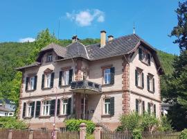 Forsthaus Merzalben Hostel, vacation rental in Merzalben
