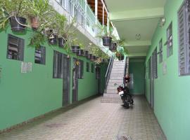 Hospedagem Centro Champagnat, hotelli kohteessa Londrina