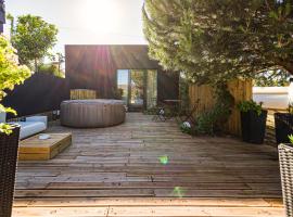 Privat Atelier, glamping in Setúbal