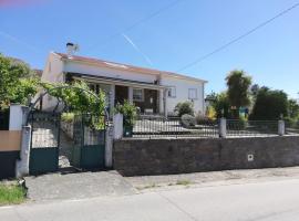 Domus Trintorum, country house in Peso da Régua