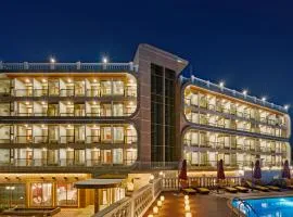 GoldOne Hotel & Suites