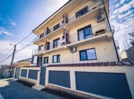 Casa in Culori Vama Veche