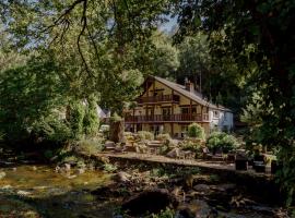 Logis Auberge de Pont Calleck, hotel v destinaci Inguiniel