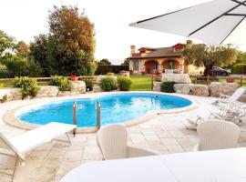 Tuscan Villa exclusive use of private pool A/C Wifi Villa Briciola โรงแรมใกล้ Marlia Villa Reale ในคาปานโนริ