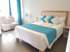 Royal Attitude Port Mat., hotel v Port Mathurin