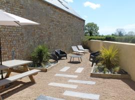 La Forge, gîte familial,à Sainte Mère Eglise, hotel in Sainte-Mère-Église