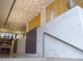 Gran Mundo Hotel & Suites, hotel v oblasti Jesus Maria, Lima