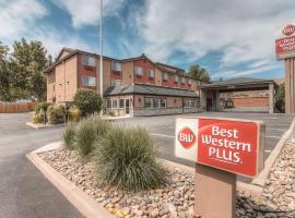 Best Western Plus Yakima Hotel, hotel con parking en Yakima