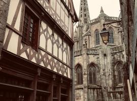 B&B du Cloître, hotel v mestu Tréguier