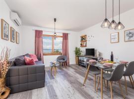 Fara apartment, hotel in Kraljevica