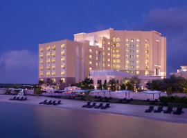 Traders Hotel, Abu Dhabi, hotel near Bateen Airport - AZI, 