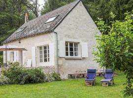 Country House - La Charbonnière, hotel with parking in Continvoir