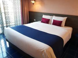 Chiangkhong Teak Garden Riverfront Hotel โรงแรมในเชียงของ