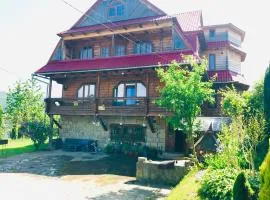 Садиба Червона калина Private estate Chervona Kalyna