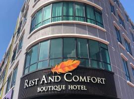 Rest And Comfort Boutique Hotel、クアラ・トレンガヌのホテル