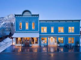 Eleven Scarp Ridge Lodge, hotel v destinaci Crested Butte