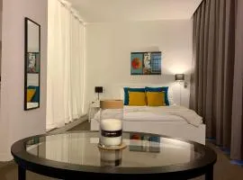 Suite 336