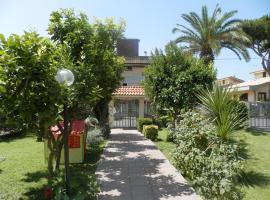 Luana Inn Holiday, Hotel in Fiumicino