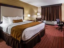Best Western Plus Strawberry Inn & Suites