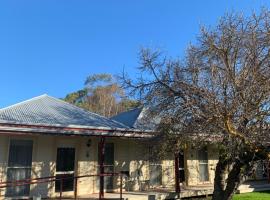 Dunkeld Studio Accommodation, hôtel à Dunkeld