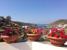 Villa Costa Studios, hotell i Vathi