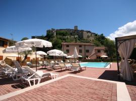 Case Vacanza Fiocchi, hotell med parkering i Arrone