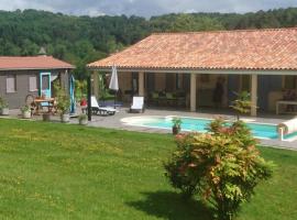 Chambre d'Hôtes Les Bruyères, B&B i Cadouin